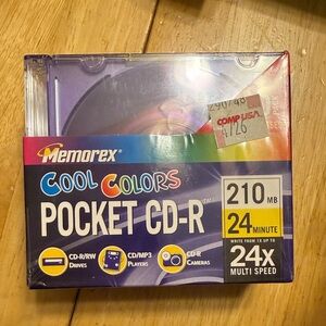 Memorex Cool Colors Pocket CD-R 210MB